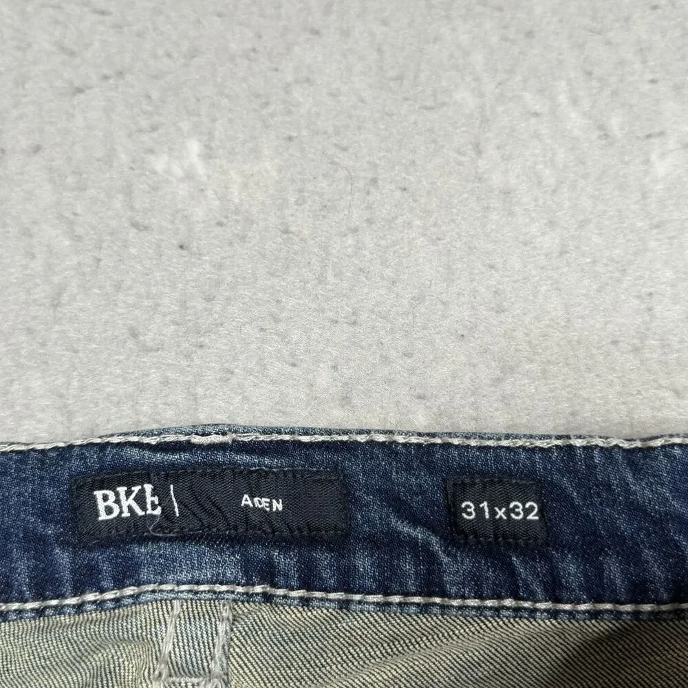 Buckle BKE Aiden Straight Jeans Mens Size 31 Blue Stretch Denim Thick Stitch